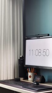 Tips for Creating a Comfortable and Productive Home Office Space